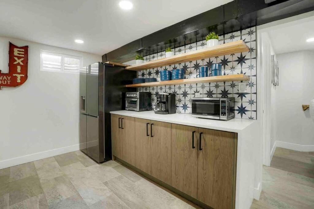 奥罗拉Sleeps 16 - 15 Min/Downtown, 10 Min/Medical Center别墅 外观 照片